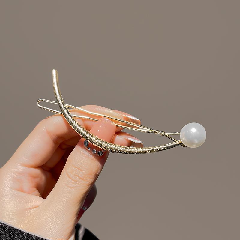 Korean Metal Geometric Pearl Hair Clips Hairpins Sweet Ponytail Clip Barrettes Hairgrips Headwear Women Hair Accessorie