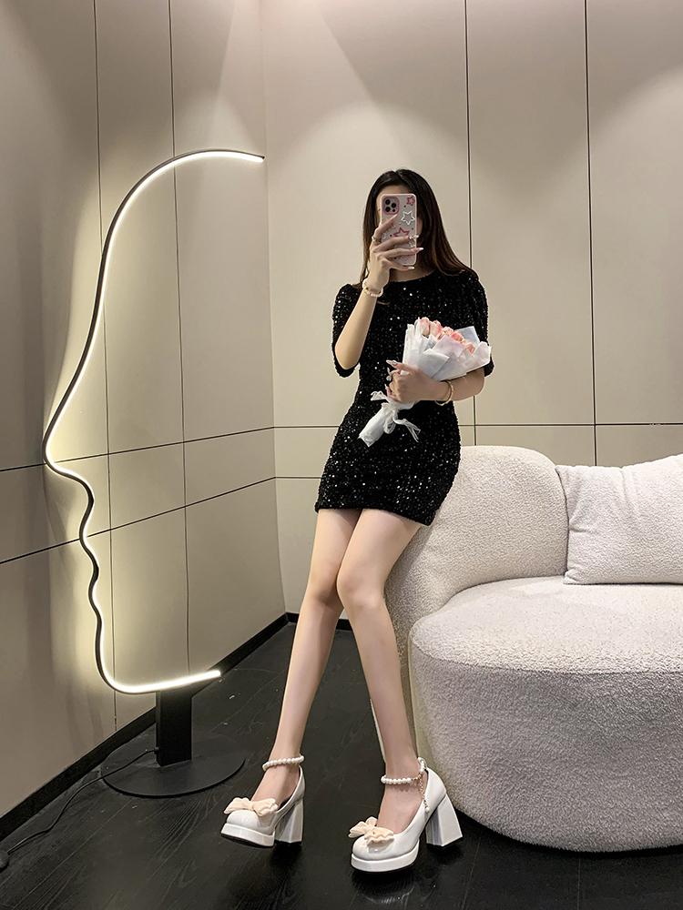 Fashion Mary Jane High Heels, Feminine Pearl Bow Small Leather Shoes, Autumn New Style, Paired with Skirts and Worn Over A Single Shoe