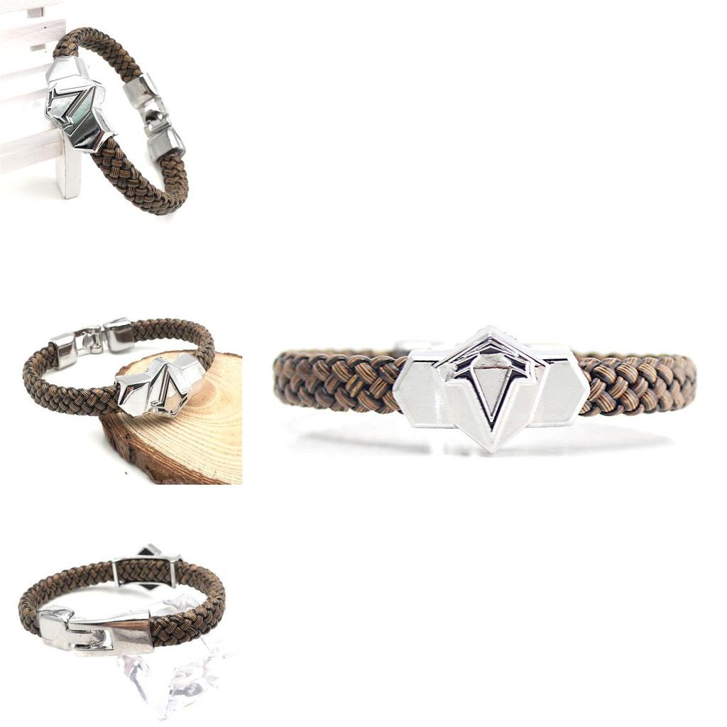 Наруто Аниме Ниндзя Унисекс Сплав Браслет Гальванизированный Дизайн Листа Коллекционный для фанатов Сувенир для путешествий Корпоративный подарок