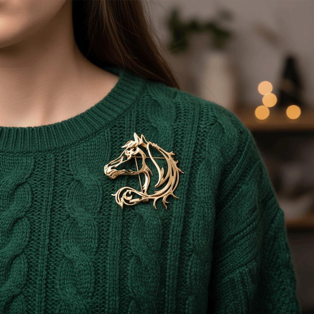 Simple Zodiac Horse Pin Zinc Zinc Alloy New Year Chest Flower Hollow Horse Brooch  Year of The Horse
