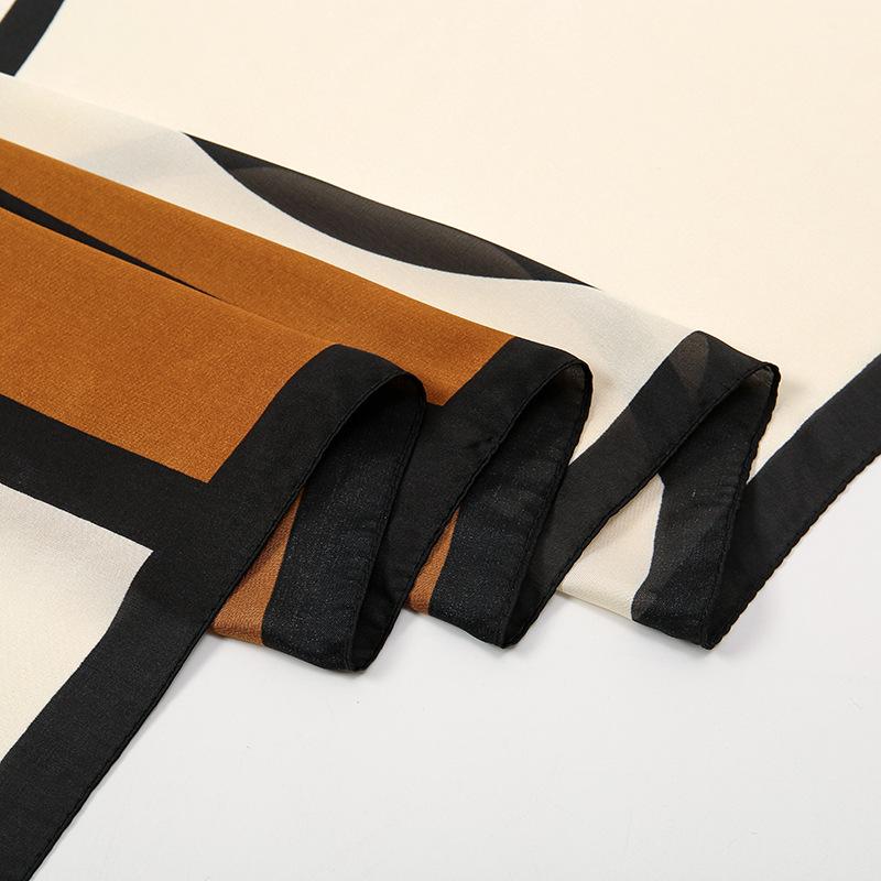 Fashionable Spring And Summer Thin Travel And Vacation Sunscreen Shawl, Elegant And Luxurious Women'S Air-Conditioned Room With Outdoor Shawl