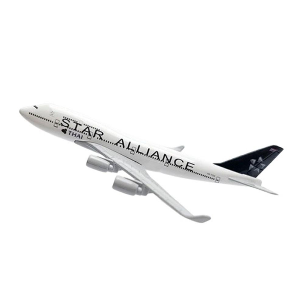 Премиальная литая модель самолета 16 см - Boeing 747 Star Alliance