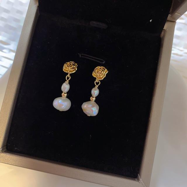 Серьги-пусеты из натурального пресноводного жемчуга для женской ниши и с небольшим чувством дизайна, игла из серебра S925, простые серьги, серия «Язык цветов розы»