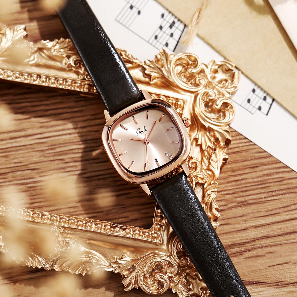 Ретро женские нишевые квадратные большие циферблаты женские поясные кварцевые водонепроницаемые простые часы для женщин