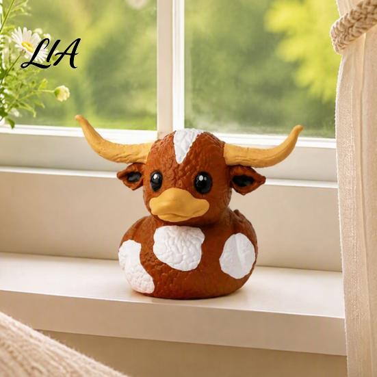Creative Birthday Gift for Friends Longhorn Calf Duck Resin Ornament, Country Style Cow Figurine Home Office Shelf Display Holiday Tabletop