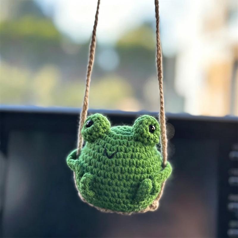 Cute Handmade Knitted Animal Pendants 1PC Frog Penguin Duck Chick Rabbit Charm Portable Backpack Keychain Decor for Kids