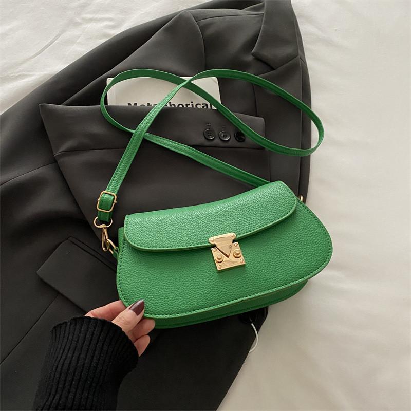 Chic Retro Casual Pu Leather Women's Single Shoulder Bag With Modern Minimalist Appeal