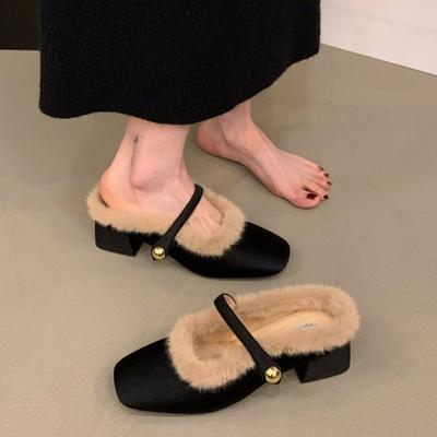 Толстый каблук Французский маленький ароматный ветер пушистые тапочки женская обувь 2025 новый осень и зима сумка голова полутапочки бархатные хлопковые туфли