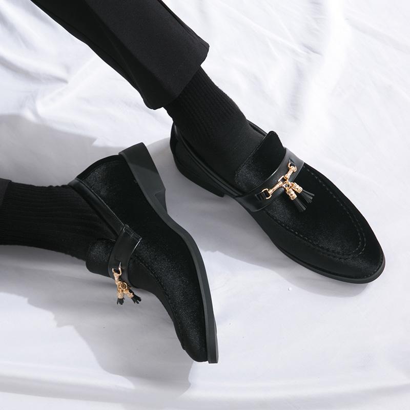 Модные Новые Мужские Лоферы на Все Случаи Жизни Итальянский Роскошный Бренд Замшевые Мужские Лоферы с Кисточками Слипоны Ручной Работы Мужская Удобная Обувь для Ходьбы