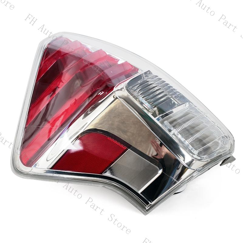 Задний фонарь Задний фонарь для Toyota Prius V PriusV 2015-2018 Американская версия автомобиля Задний бампер Задний фонарь Стоп-сигнал Фонарь заднего хода 8155147272