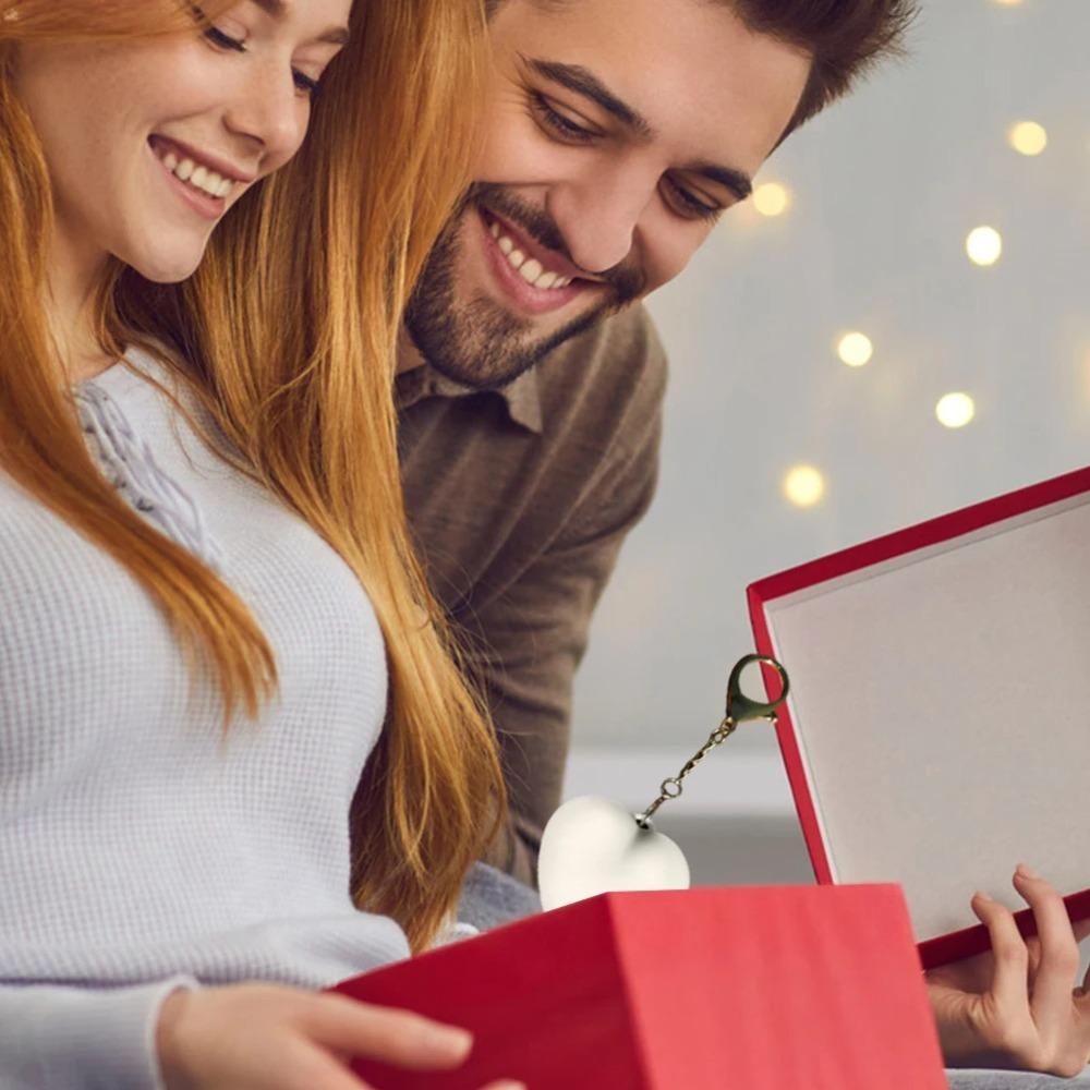 Lightweight Love Shape Keychain Light Touch Sensitive Heart Shape Bag Lamp  Xmas Gifts