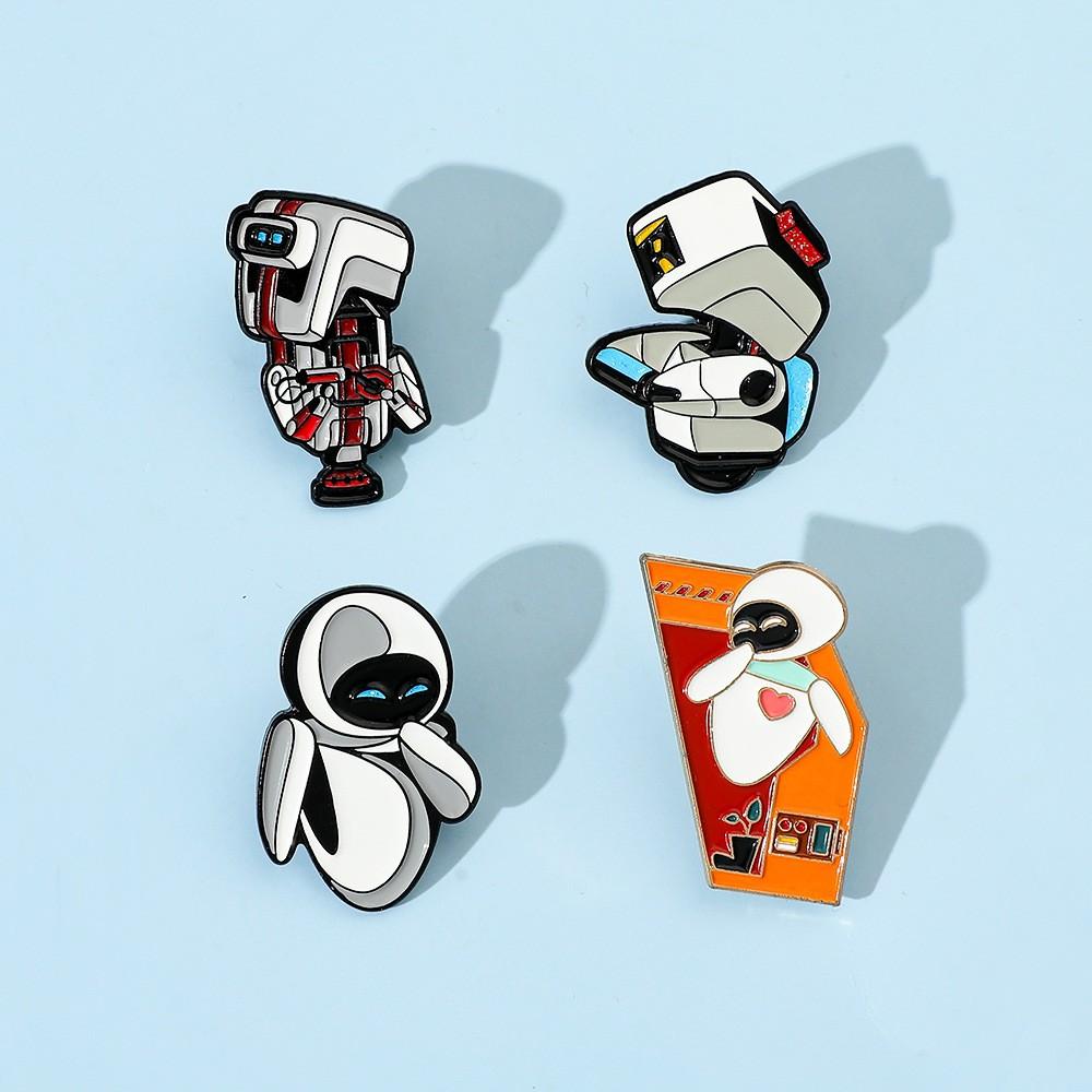 Fashionable And Cute Brooches, Cartoon Character Brooches, Clothing Bag Brooches, Badges