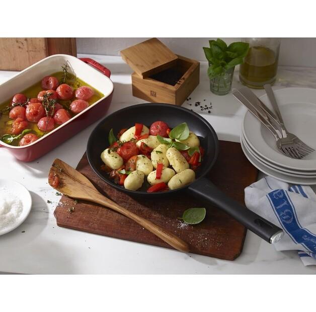 Сковорода Zwilling Madura Plus с покрытием 24 см (66299-246-0)
