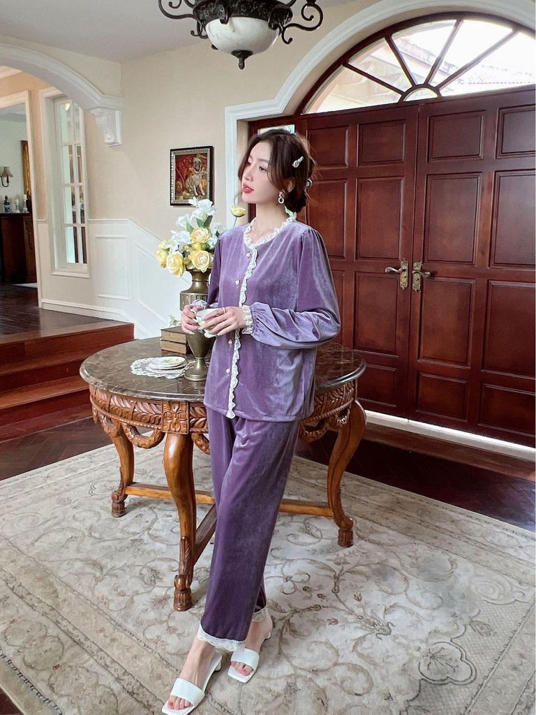 Gold Velvet Women's Pajama Set: Autumn-Winter, Long Sleeve & Pants, Fragrant Style, Lace Cardigan, Indoor/Outdoor Wear.