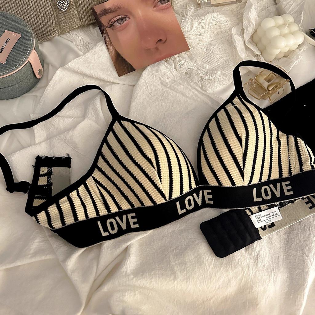 New high school student striped small-breasted underwear women's suit without steel ring gathering anti-sagging and seamless upper support bra cover