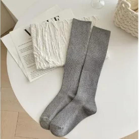 Женские длинные носки, кашемировые женские ботинки, однотонные шерстяные чулки до бедра, узкие повседневные хлопковые гольфы выше колена, пушистые женские длинные гольфы