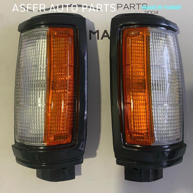 Комплект из 2 штук передних правого и левого указателей поворота для Mitsubishi L200 1996-1998 гг. Оригинальные номера MB527090 MB527089
