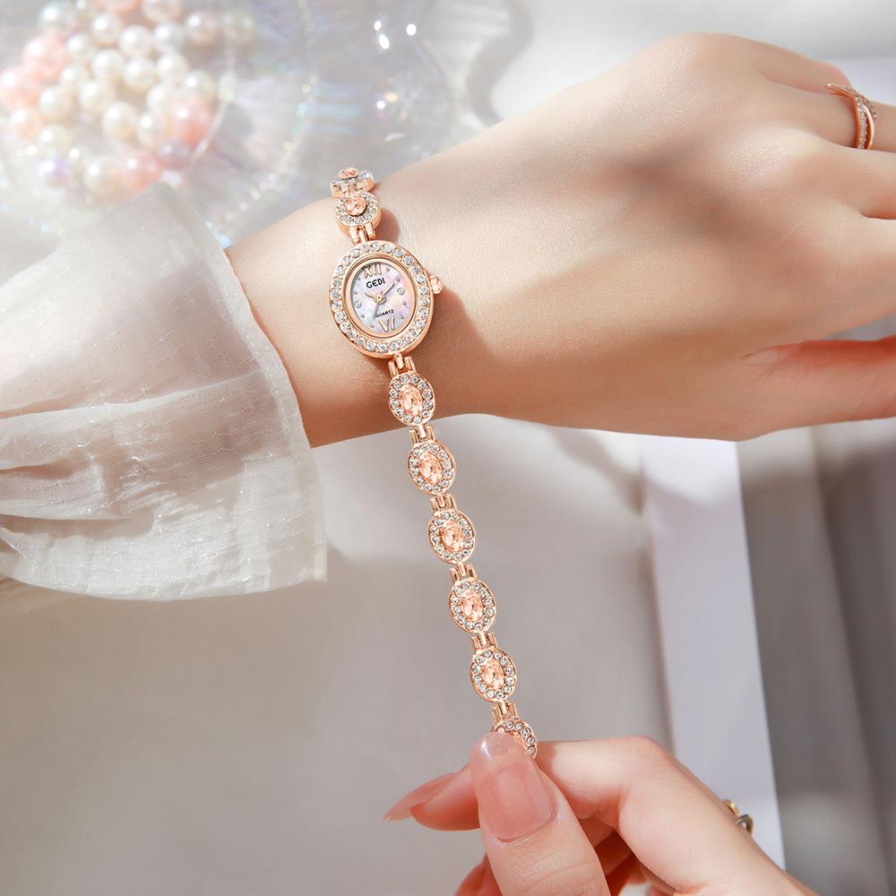 Niche High-End Bracelet Watch Light Luxury Oval Rhinestone Quartz Watch Women'S Small Exquisite Literary Watch