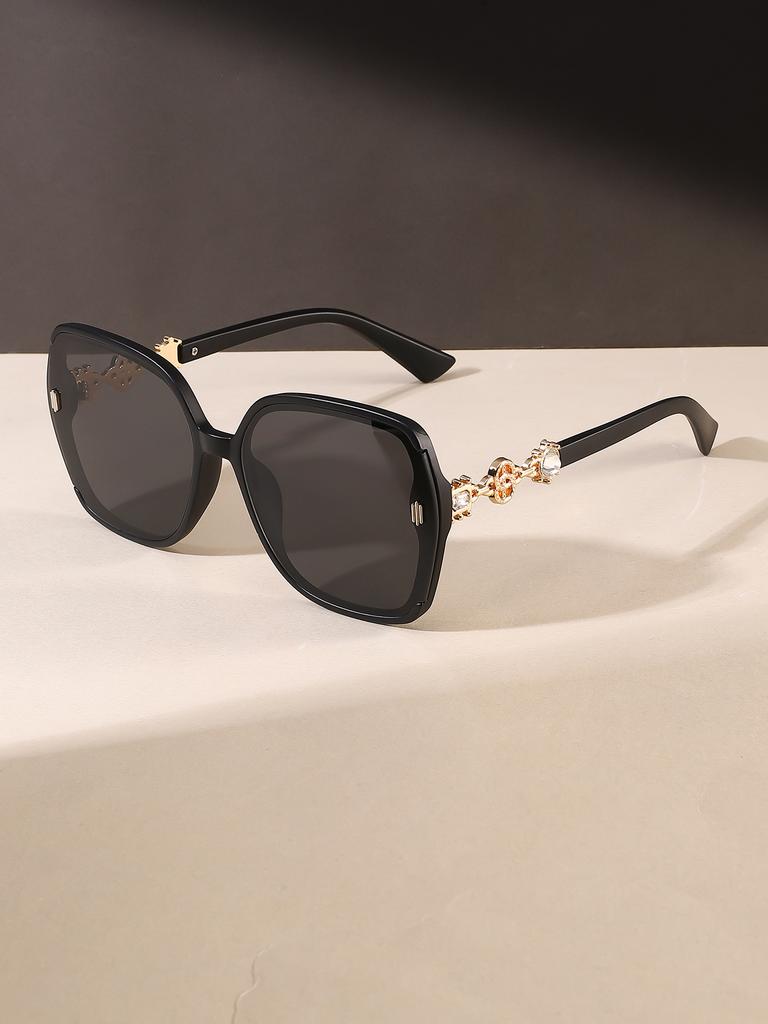 Trendy square sunglasses new sunscreen versatile sunglasses Internet celebrities take pictures personalized sunglasses women
