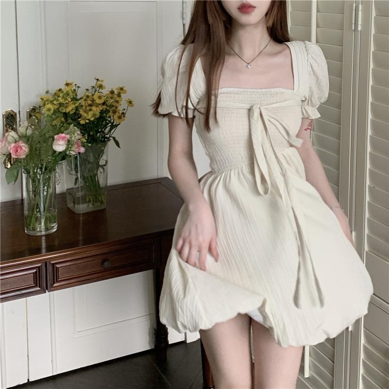 Женское летнее платье-трапеция с завязками, утягивающее, с французским квадратным воротником, с завышенной талией