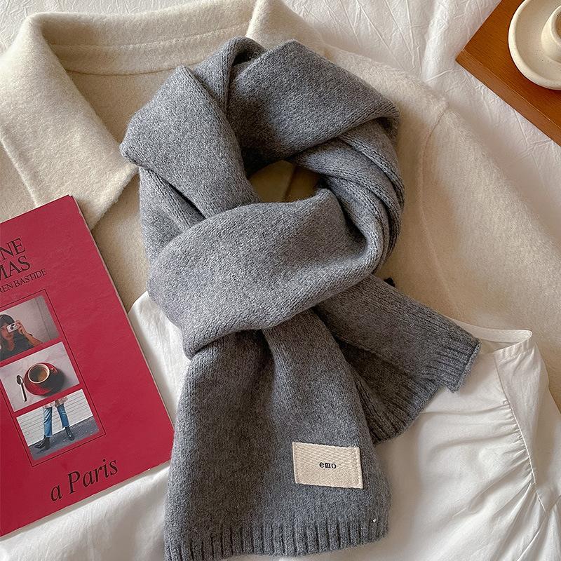 Exquisite Gentle Solid colored Small Scarf Whitening Knitted Woolen Short Scarf Autumn and Winter Warm Couple Style Simple and Elegant