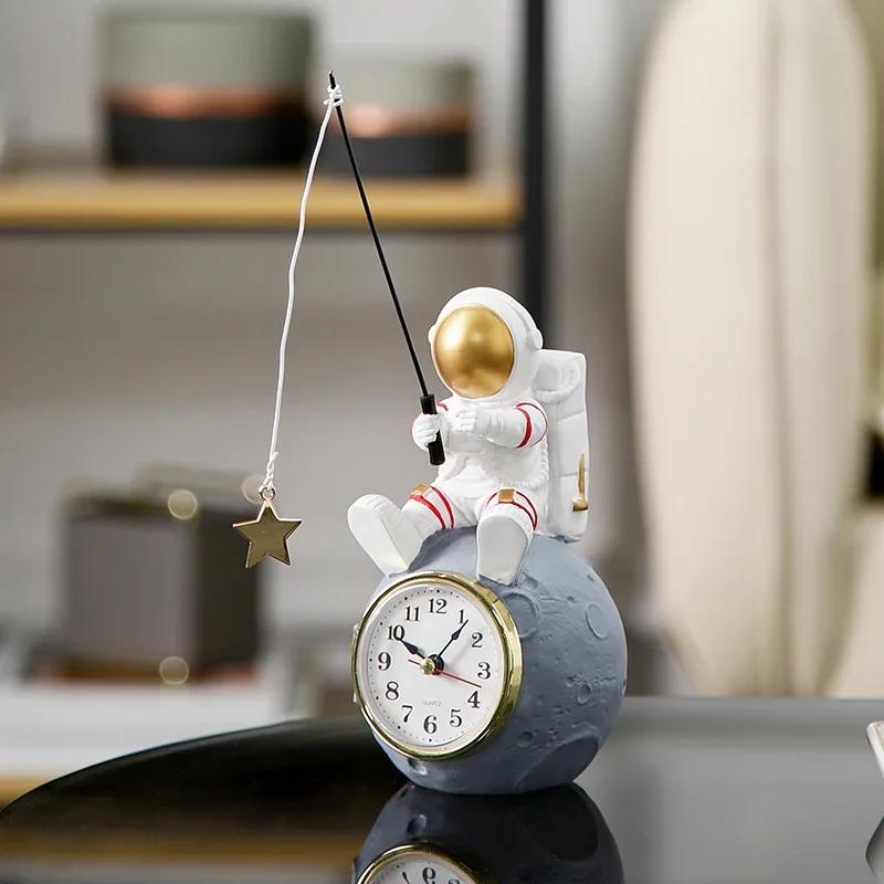 Домашний декор Копилка Креативная смоляная детская копилка Подарок на день рождения астронавт Копилка Детская копилка Декор для рабочего стола Украшения