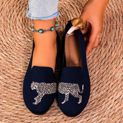 Мода 2024 года. Модные резиновые женские повседневные спортивные туфли. Весенние и осенние лоферы. Повседневная обувь смешанных цветов. Женские туфли на плоской подошве.