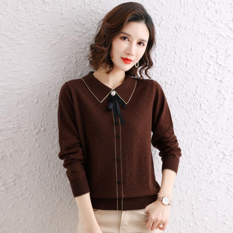 Middle-aged Spring and Autumn Shirt Temperament Mom Women's New Autumn Top Long Sleeve Bottom Shirt Knitted Shirt
