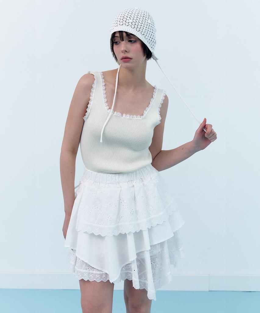 CLO'ET Lace-Trimmed Sleeveless Knit Top + Ivory
