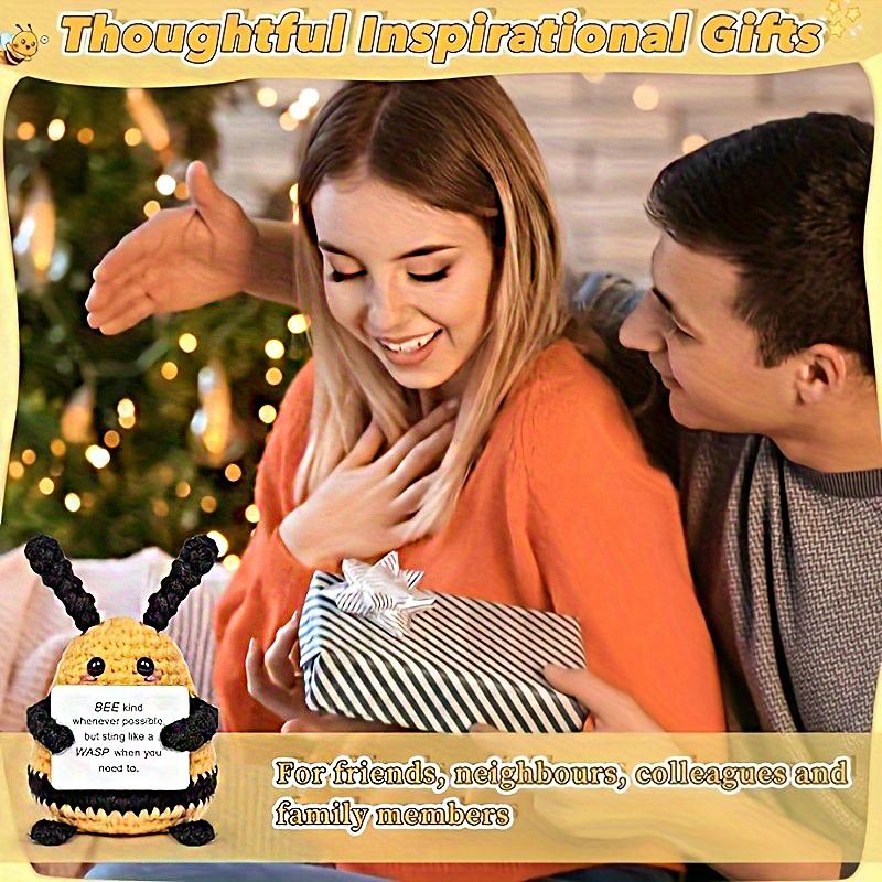 1 шт. тканевая пчела, милая фигурка пчелы, готовая продукция, положительная энергия, ручная работа, вязание крючком, миниатюрная шерстяная кукла, украшение для рабочего стола