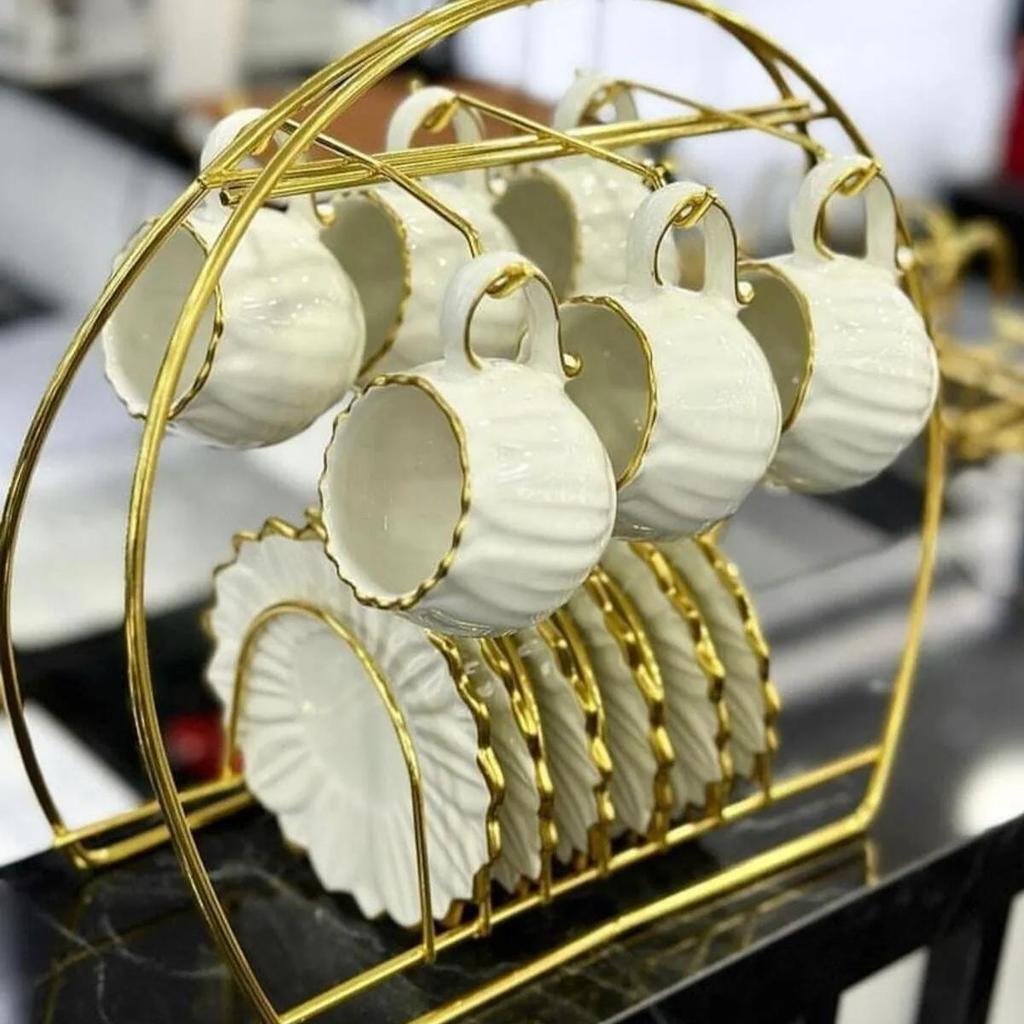 Набор чашек Daisy из 12 предметов на 6 человек