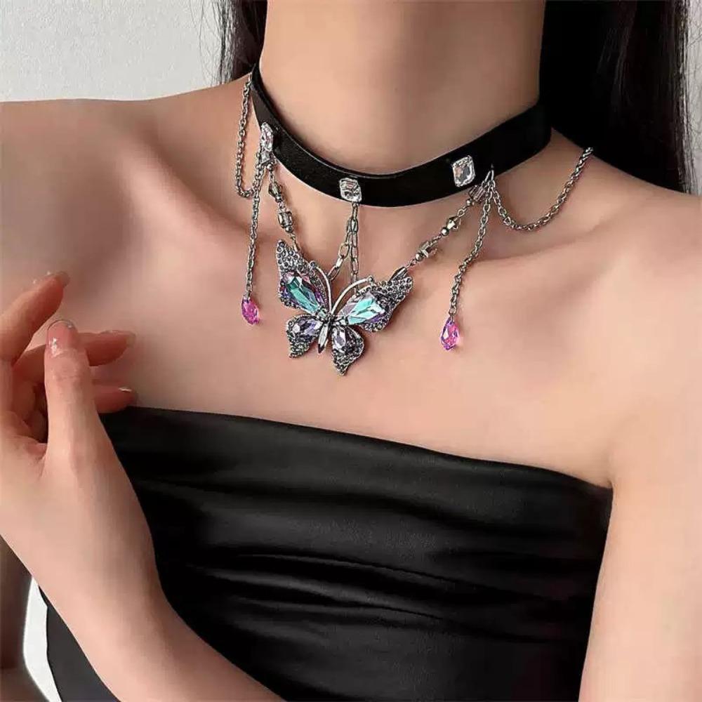 Crystal Rhinestone Choker PU Leather Women Accessory Punk Butterfly Pendant Necklace  Ladies