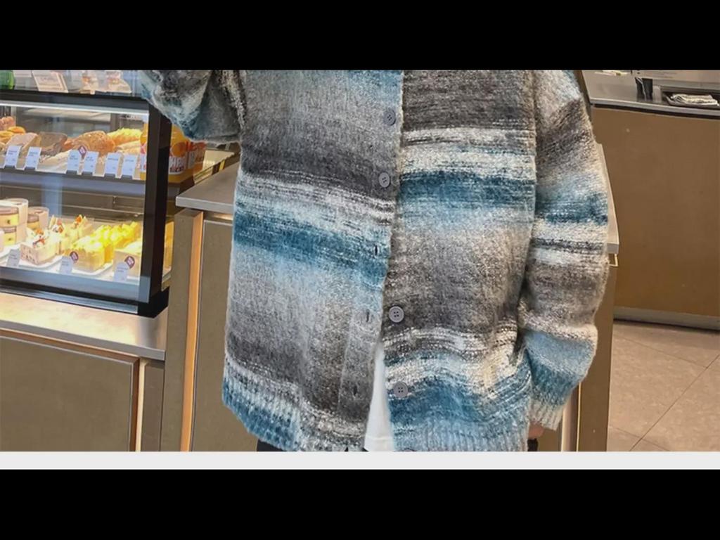 Осень 2023 года мужской ретро-полосатый вязаный кардиган-свитер