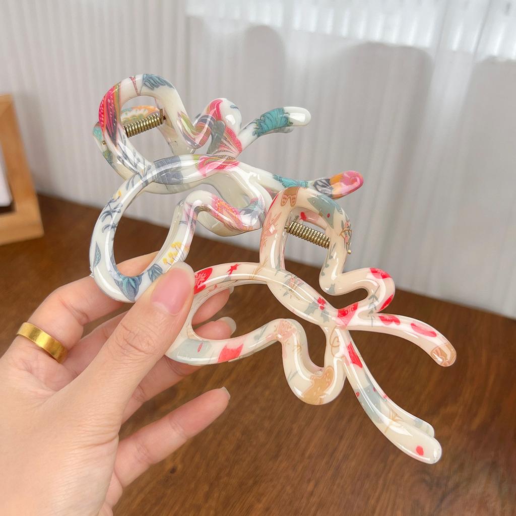 Ins  Fashion 10.2CM Large Wind Watermarked Bowknot Hair Claw Simple Plastic Shark Clip Hair Accessories For Woman Girls