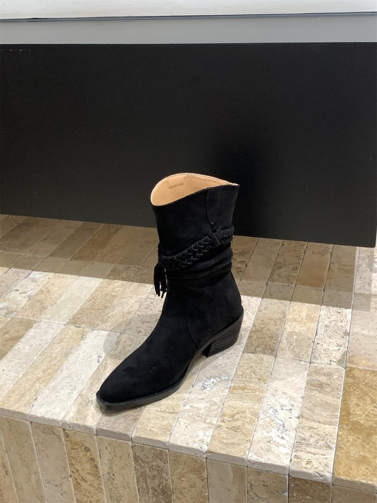 Винтажные замшевые коричневые короткие ботинки с V-образным вырезом, облегающие ботинки, женские ботинки 2025 весна-осень, высокий каблук, острый носок, средняя высота голенища, ботинки Мартин