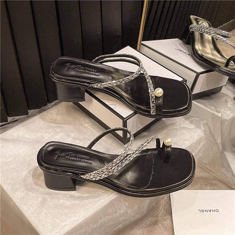 Модные женские туфли на толстом каблуке с жемчужной перемычкой, летняя новинка 2025, повседневные, для улицы, крутые шлепанцы 2025, прямые продажи