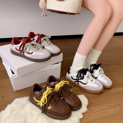 Плоские туфли на низкой подошве женские 2025 осень новые нескользящие повседневные одинарные туфли на шнуровке нескользящие универсальные немецкие тренировочные туфли