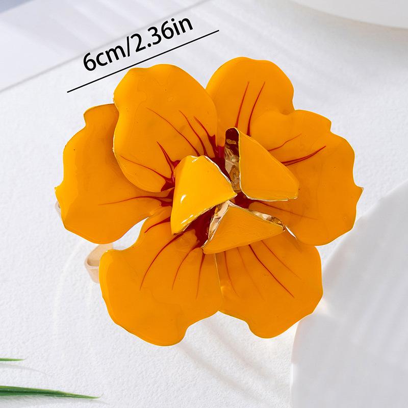 Модный браслет для женщин Дамы