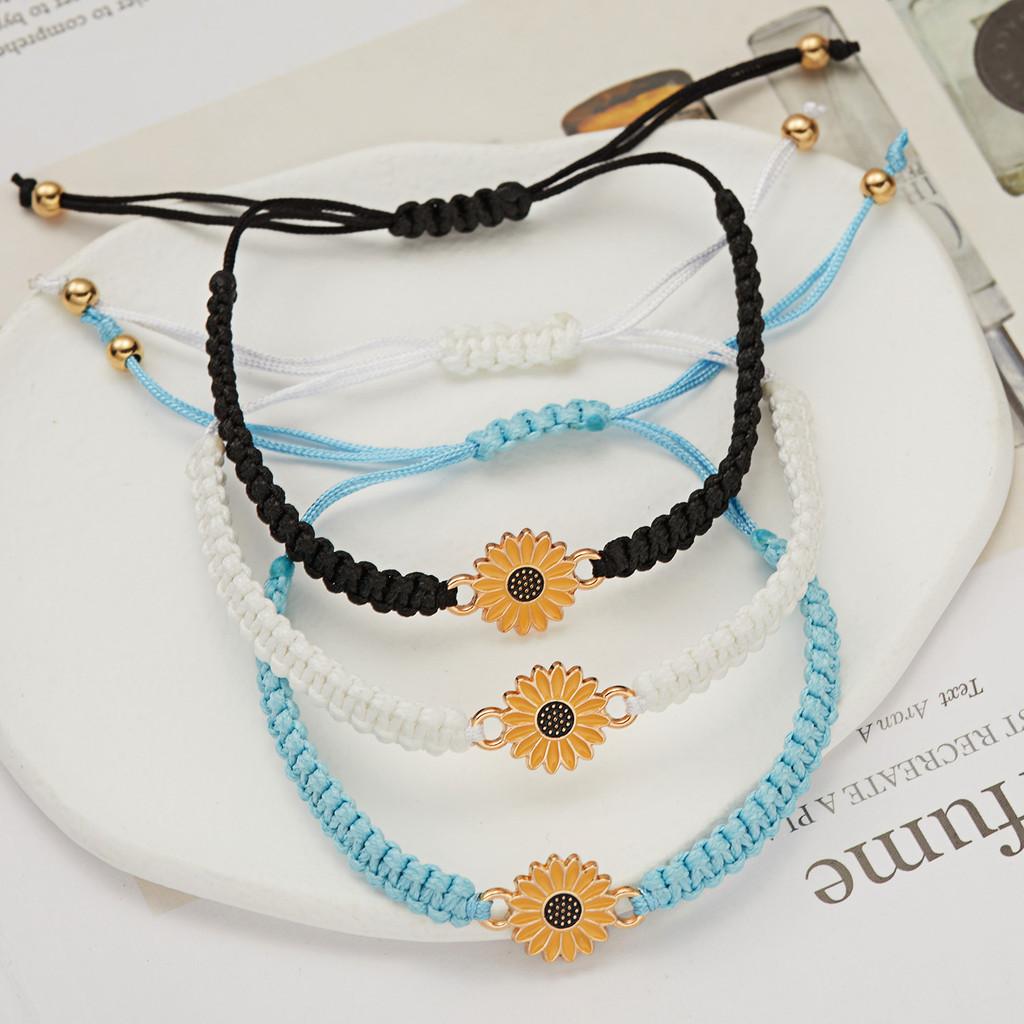 Bohemian Daisy Handwoven Wristband For Summer Travel And Giftgiving