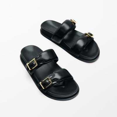 Мода 2024 Черные шлепанцы на плоской подошве для женщин Летние женские модные шлепанцы с ремешком и пряжкой Новые повседневные шикарные домашние сандалии на платформе