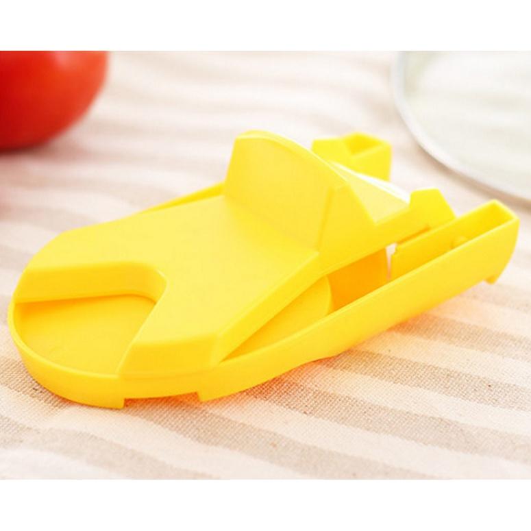 Sleek Plastic Kitchen Pan Pot Cover Holder With Multifunctional Use And Classic Design