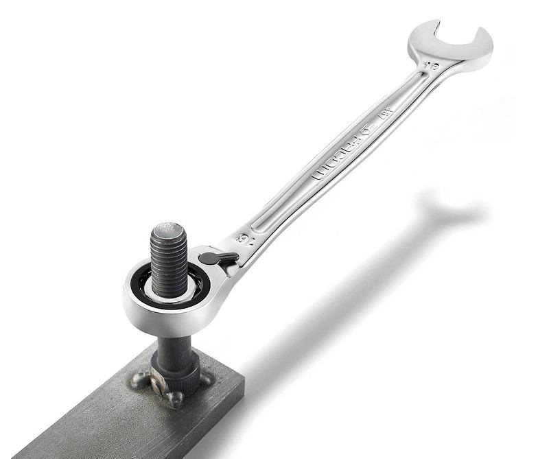 467B.19 - Ratchet Ring Wrench, 19 mm