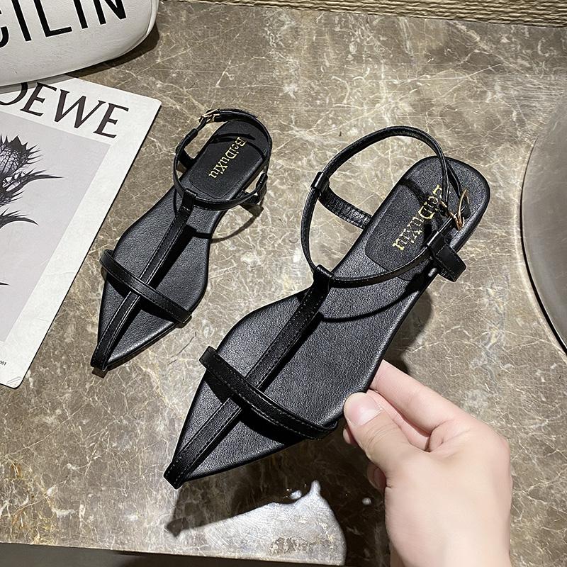 Модные женские сандалии на плоской подошве 2025 Лето Новый тренд Горячие продажи Женские элегантные платья Туфли для вечеринок Модные сандалии Zapatos De Mujer