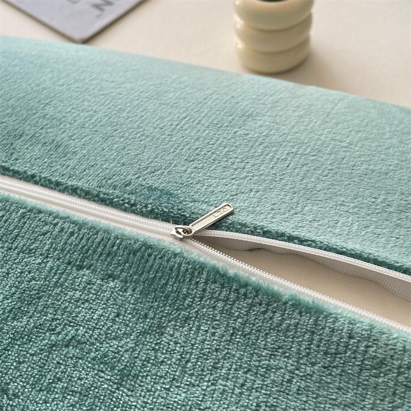 Solid Color Pillows Cover Velvet Pillowslip Funda Almohada 48x74cm Pillowcase Rectangle Cushion Cover 2pcs Warm Pillow Cases