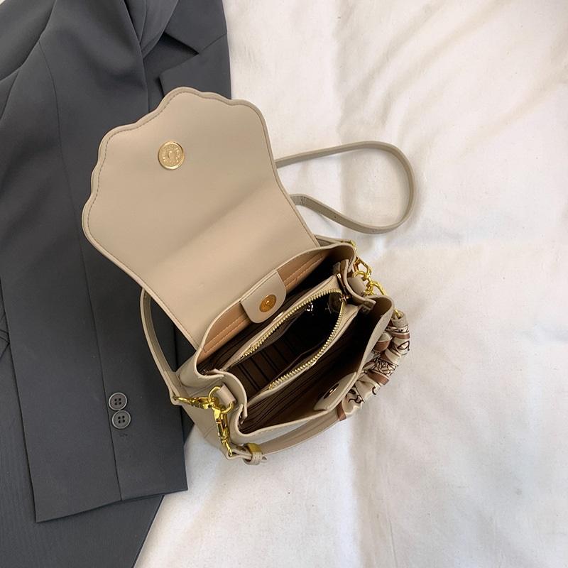 Bags Crossbody Bags Women's High-end Women's Bags Fashion Retro Literary Embroidered Shoulder Bags