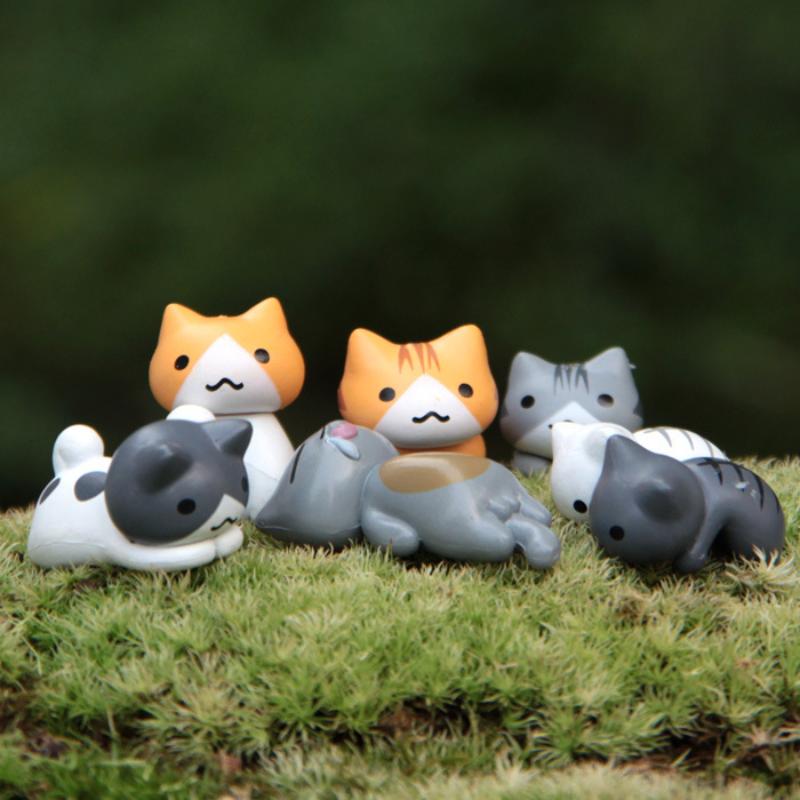 6Pcs Cute Mini Cartoon Cat Ornaments, Car Screen Edge Decoration, Cat Micro Landscape Model Cute Car Accessories Gifts
