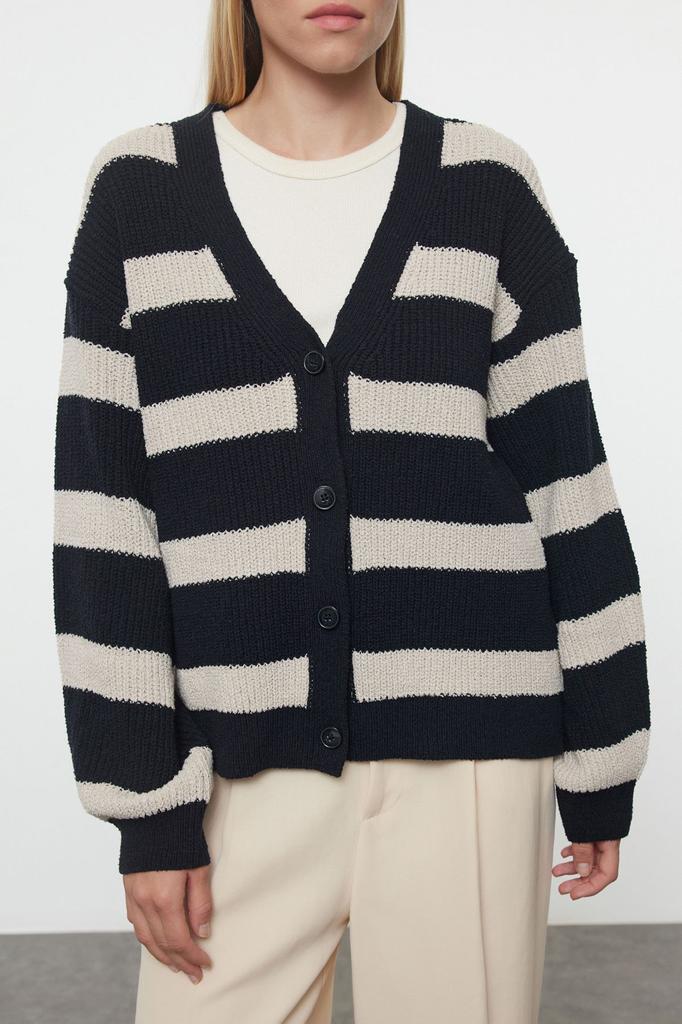 Women's Fashionable Stylish Cardigan Mink More Sustainable Wide Fit Soft Textured Knitwear Cardigan