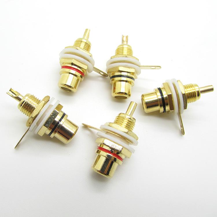 Позолоченный аудиовход RCA