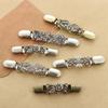 Fashion Retro New Winter Duck Clip Clasps Cardigan Clip Sweater Blouse Pin Shawl Brooch