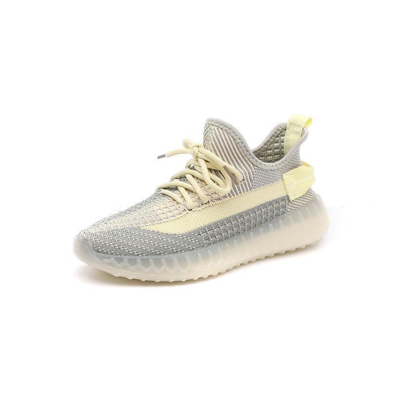 Пара кокосовых кроссовок 2025 лето новинка дышащие кроссовки для бега из ткани-мухи корейская версия легких спортивных кроссовок для женщин